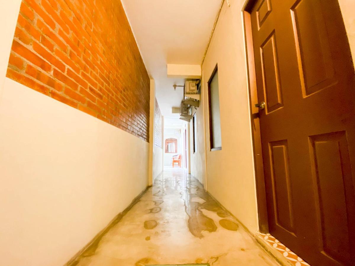 Hinggil Homestay Syariah Malioboro Yogya Mitra Reddoorz Yogyakarta Exterior photo